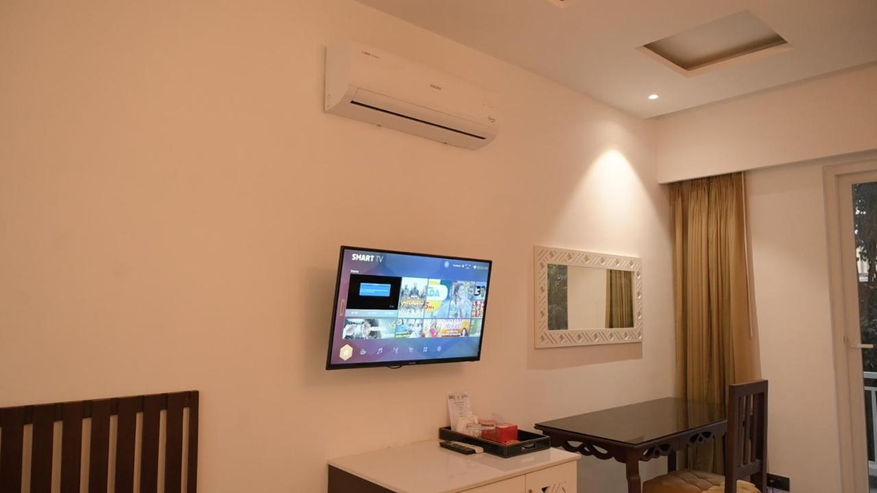 Kamal Resorts - The Luxury Of Being Yourself Ludhiana Exteriör bild