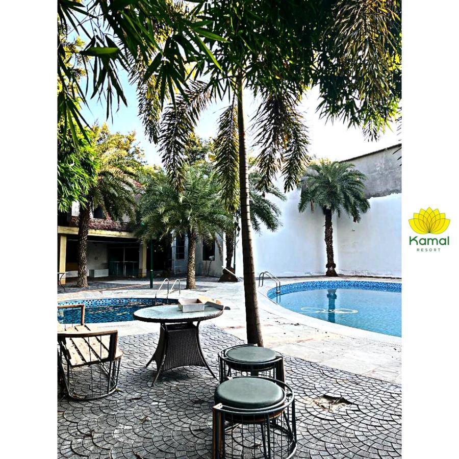 Kamal Resorts - The Luxury Of Being Yourself Ludhiana Exteriör bild
